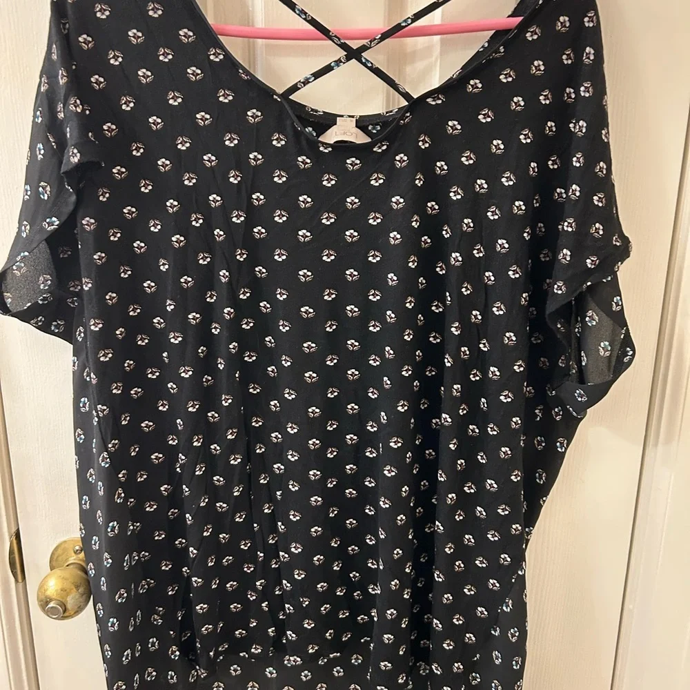 LOFT Black Blouse with White Floral Print - Picture 2 of 3